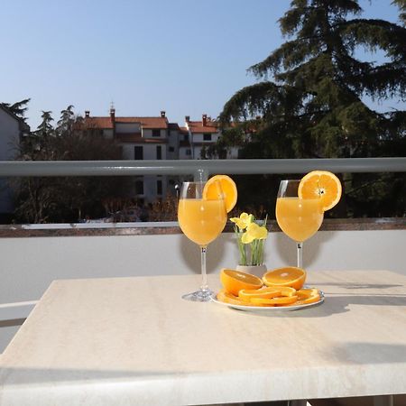 Apartman Perla Deluxe Poreč Exterior foto